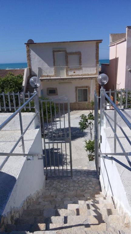 Villa Marinella Порто-Емпедокле Номер фото