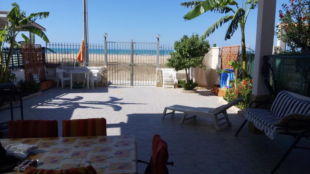 Villa Marinella Порто-Емпедокле Номер фото